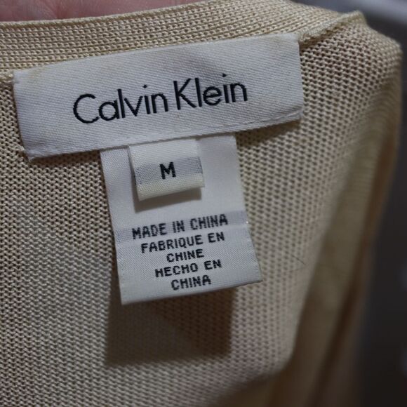 Calvin Klein Cream Pleated Yolk 100% Silk Button Down Tank Top M - Picture 11 of 13